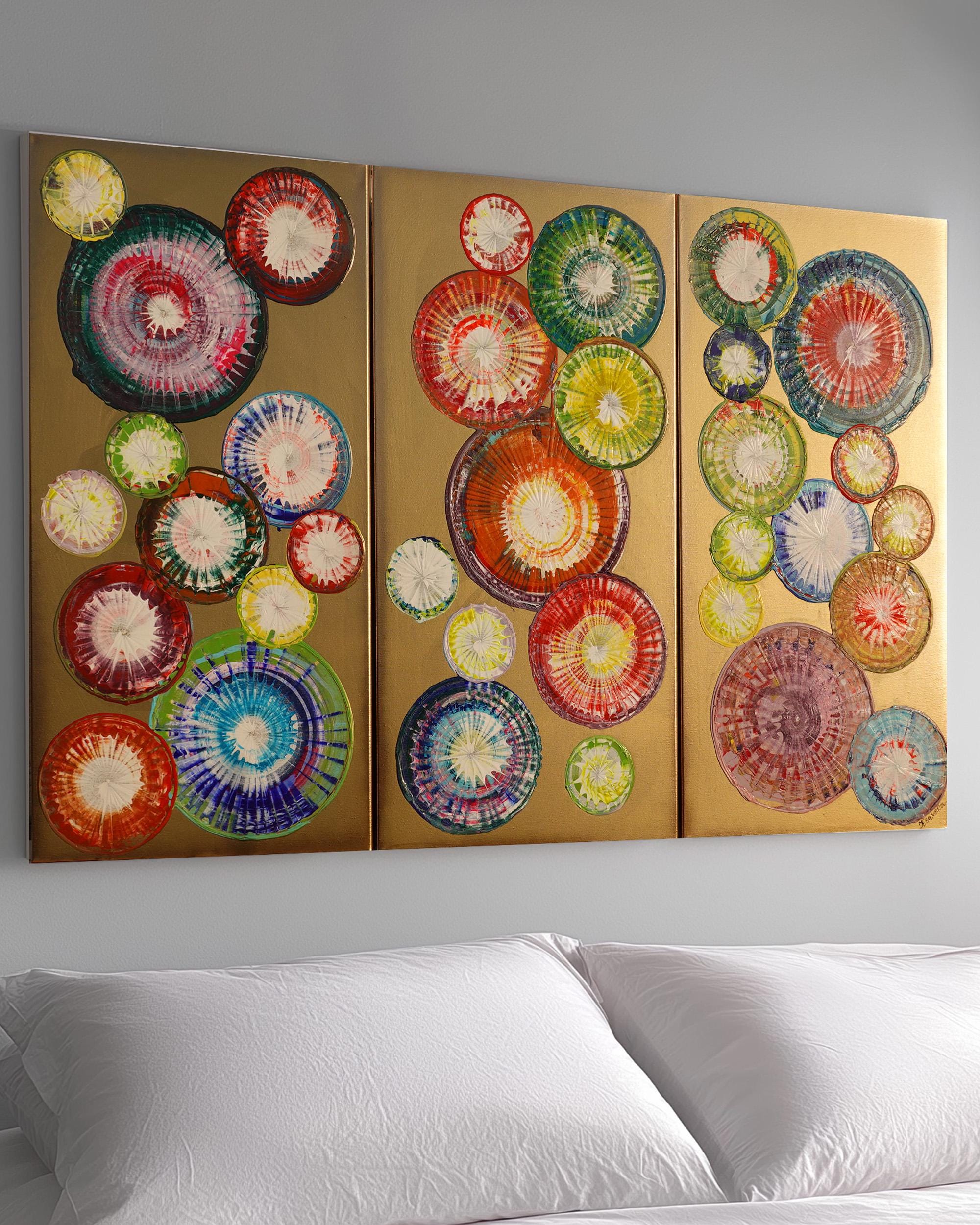 Peintures abstraites A1280 de l'artiste Ksavera - triptyque doré, peintures acryliques originales, empâtement